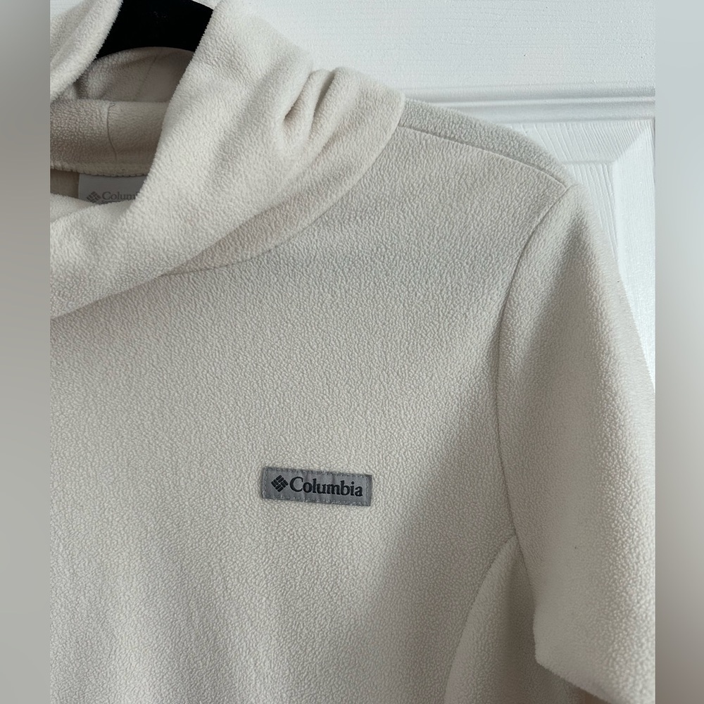 Columbia sweater - Picture 3 of 6